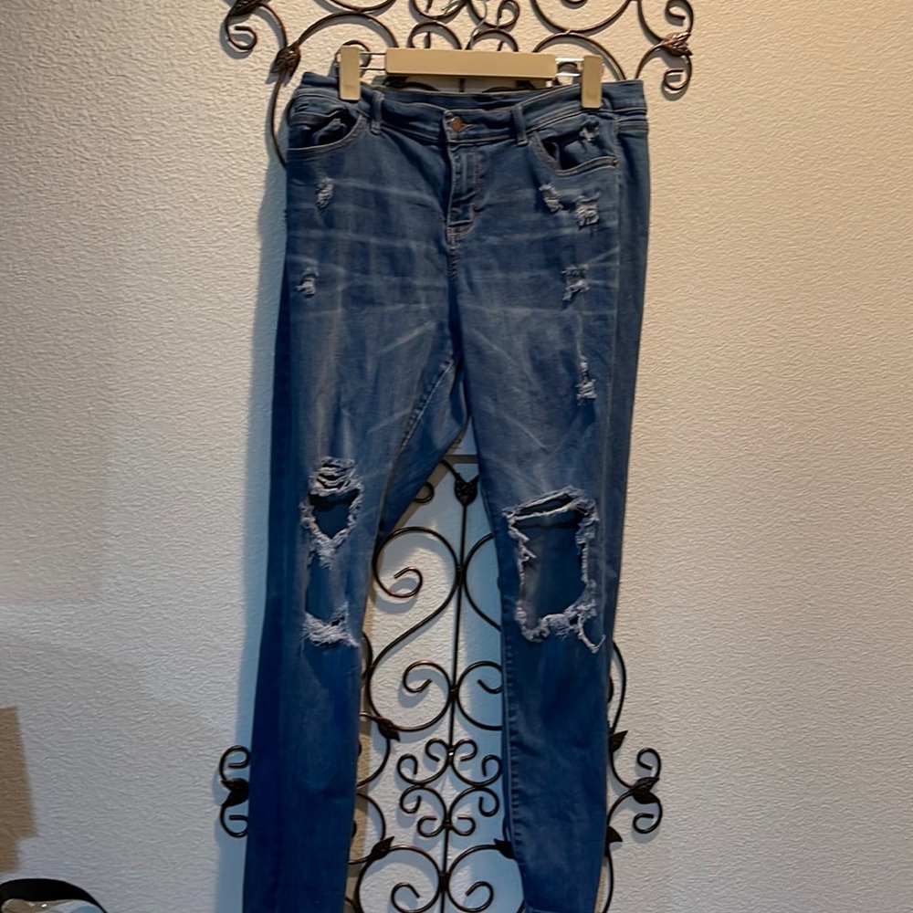 NY&co distressed jeans 14